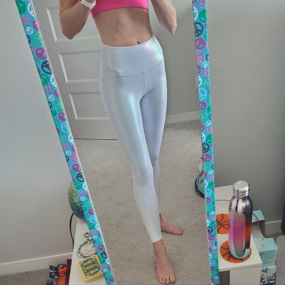 Zyia White Unicorn Luxe Leggings